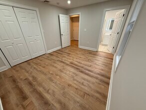 135 Calumet St, Unit 2 in Boston, MA - Foto de edificio - Building Photo