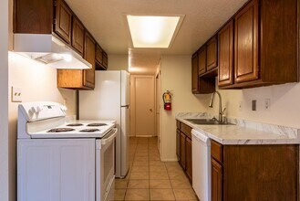 3532 Tyson Pl NE in Albuquerque, NM - Building Photo - Building Photo