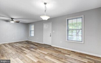 3629 10th St in North Beach, MD - Building Photo - Building Photo