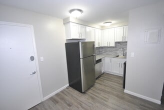 728 S Main St in Ann Arbor, MI - Building Photo - Building Photo