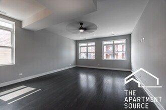 3253 N Elston Ave in Chicago, IL - Building Photo - Building Photo