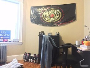 74 Egmont St-Unit -1 in Brookline, MA - Building Photo - Building Photo