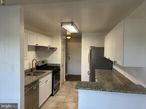 7609 US-29 in Falls Church, VA - Building Photo - Building Photo