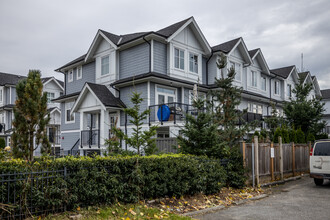 Evergreen in Langley, BC - Building Photo - Building Photo