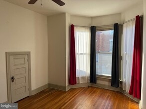 5 W Queen St in Chambersburg, PA - Building Photo - Building Photo