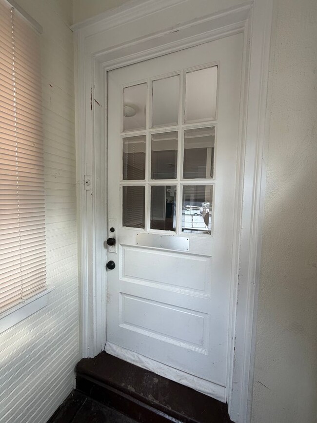 21 S Wycombe Ave in Lansdowne, PA - Building Photo - Building Photo