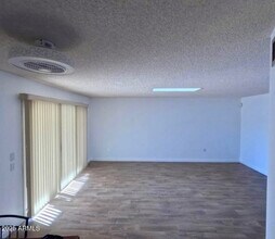 19461 N Star Ridge Dr in Sun City West, AZ - Building Photo - Building Photo