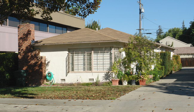 428 S Frances St in Sunnyvale, CA - Building Photo - Building Photo