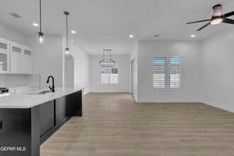 15233 Expectation Ave in El Paso, TX - Building Photo - Building Photo