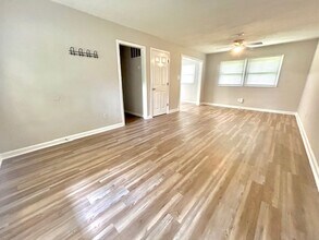 2253 Flipin Cir NW in Huntsville, AL - Building Photo - Building Photo