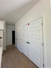 15 Waterfall S Ave in Edinburg, TX - Building Photo - Building Photo