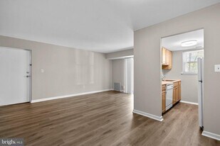 3612 Court House Dr in Ellicott City, MD - Building Photo