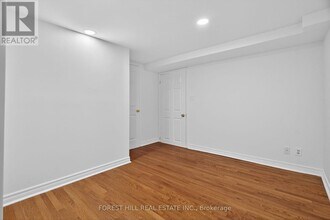 485 Spadina Rd in Toronto, ON - Building Photo - Building Photo