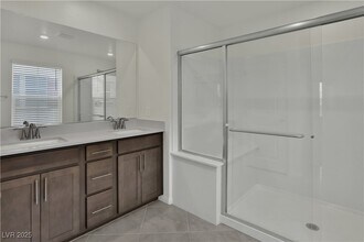 3663 Inspirato Ave in Henderson, NV - Foto de edificio - Building Photo