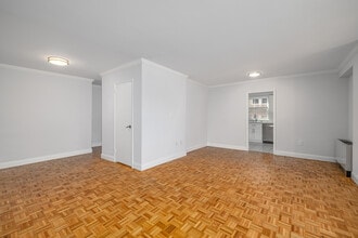 The Regency on Elm in Morristown, NJ - Foto de edificio - Interior Photo