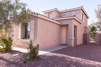 981 Trinity Pond Cir in Henderson, NV - Building Photo - Building Photo