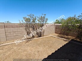6192 W Bandelier Ct in Tucson, AZ - Building Photo