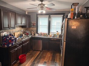 359 Colvin Ave, Unit Upper in Buffalo, NY - Foto de edificio - Building Photo