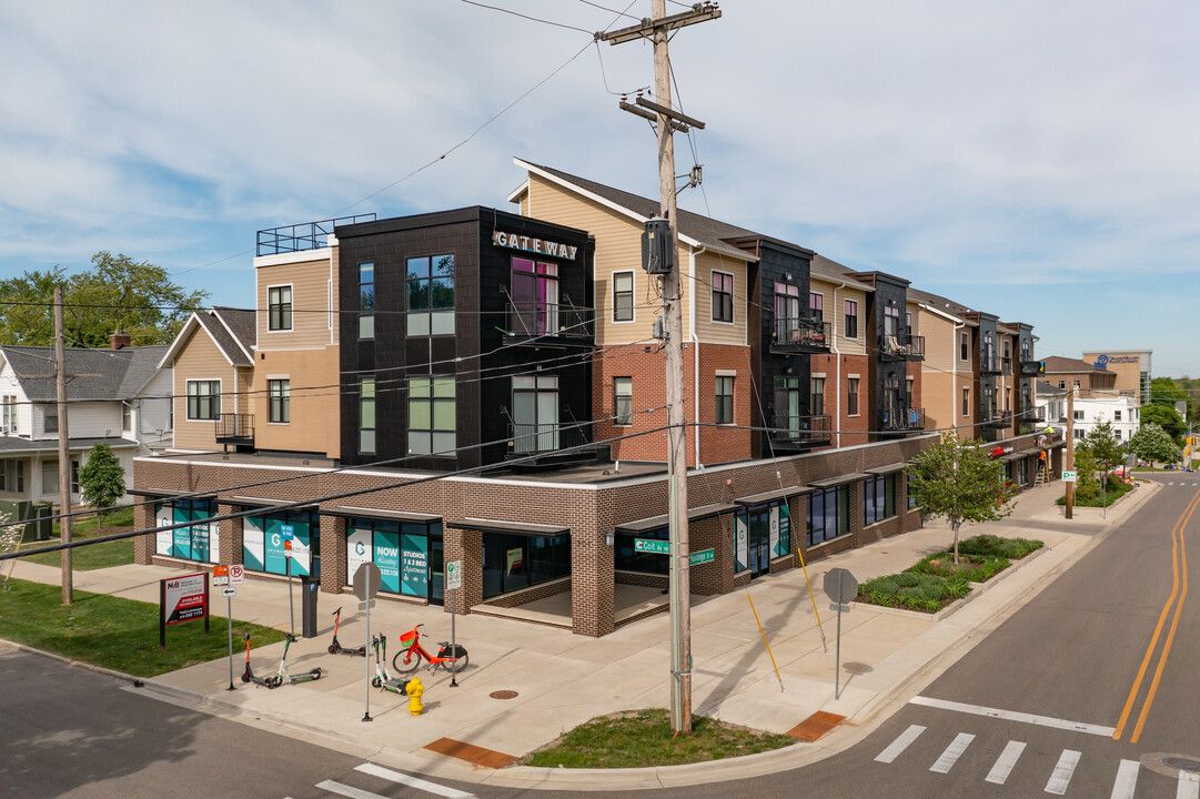 The Gateway at Belknap in Grand Rapids, MI - Building Photo