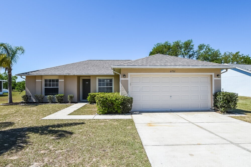11752 Foxglove Dr in Clermont, FL - Building Photo