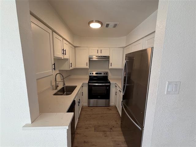 property at 8 Trails Pl