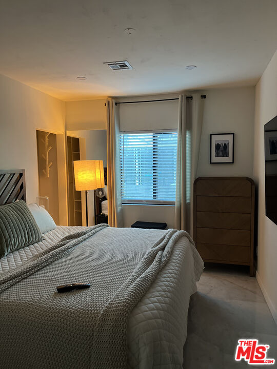 property at 643 N Vista St