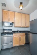 290 W 12th St in New York, NY - Building Photo - Building Photo