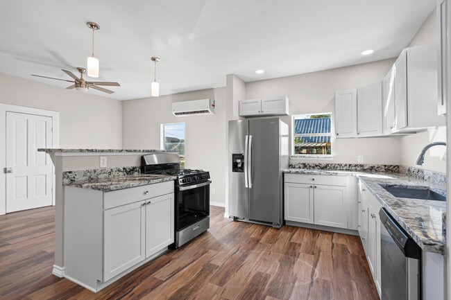 property at 1711 Halsell St