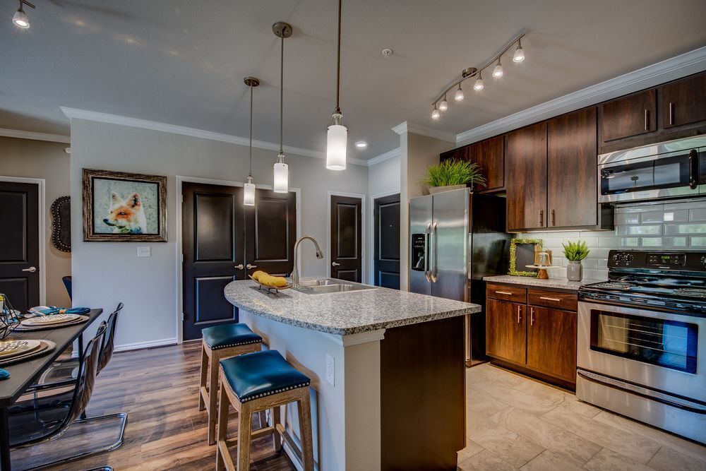 The Abbey At Dominion Crossing in San Antonio, TX - Building Photo