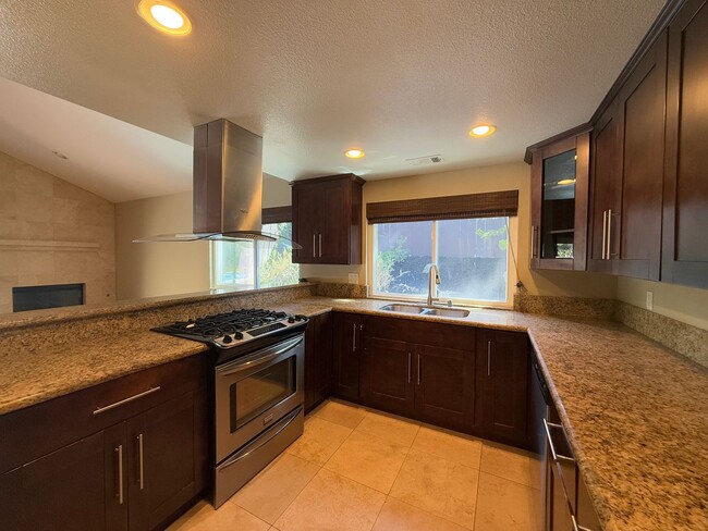 7913 Deerfield St in San Diego, CA - Building Photo - Building Photo