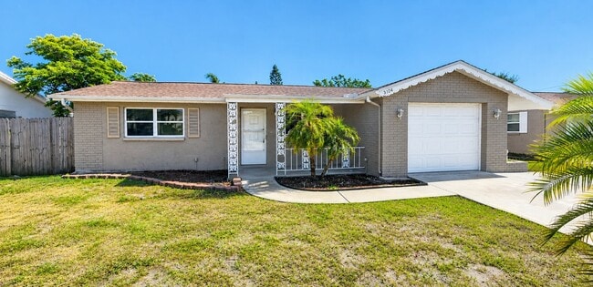 property at 3104 Primrose Dr
