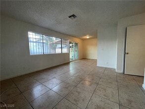 4007 Danford Pl in Las Vegas, NV - Building Photo - Building Photo