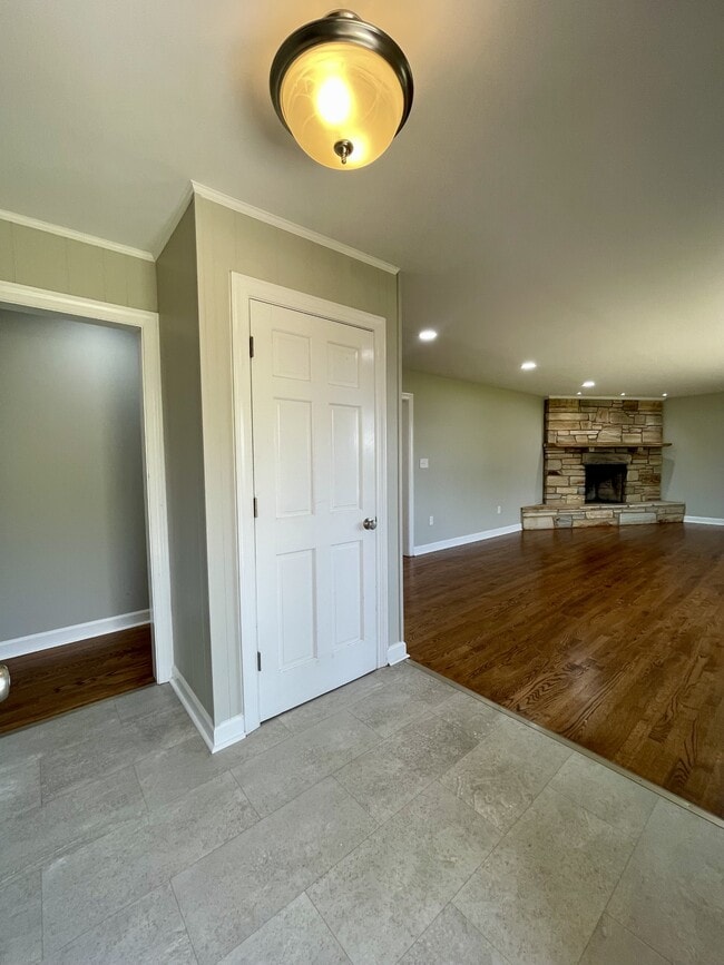 63 Shelor Dr in Lynchburg, VA - Building Photo - Building Photo