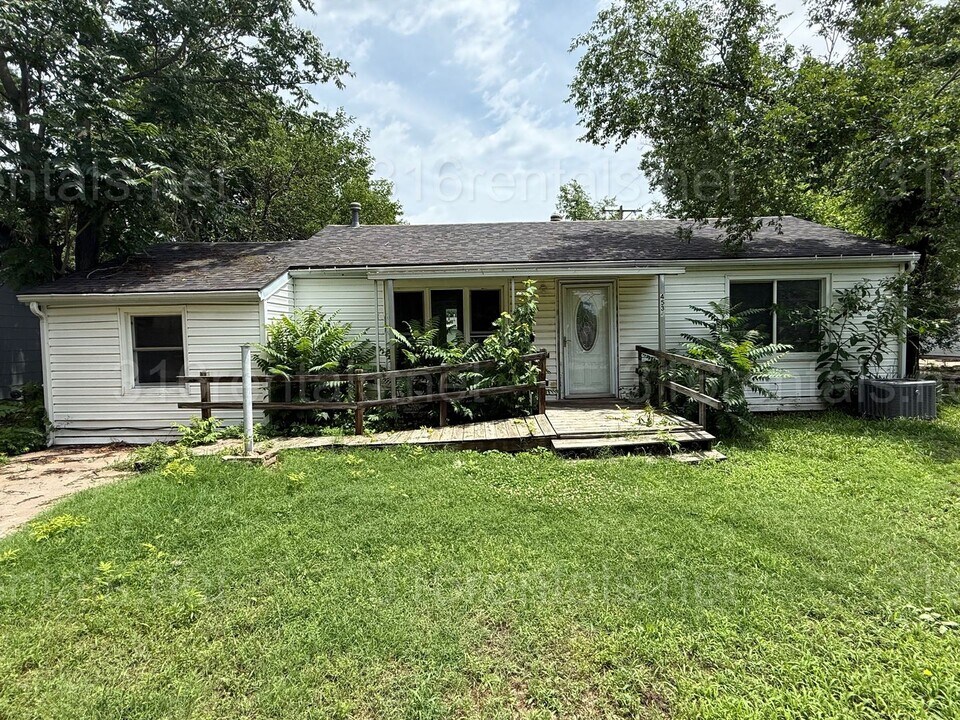 4534 S Osage Ave in Wichita, KS - Building Photo