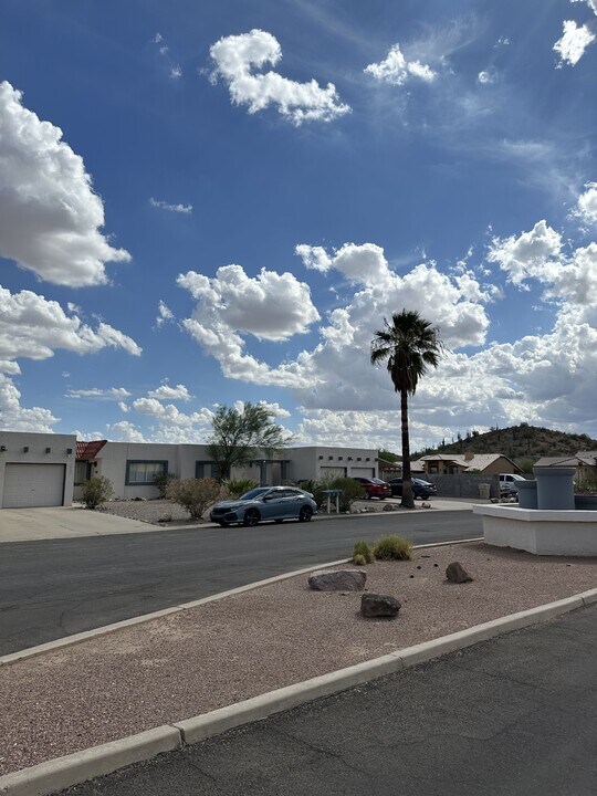 10585 W Arica Rd in Casa Grande, AZ - Building Photo