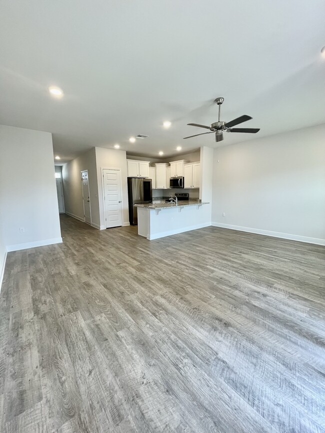 1629 Caleigh Ct in Lynn Haven, FL - Building Photo - Building Photo