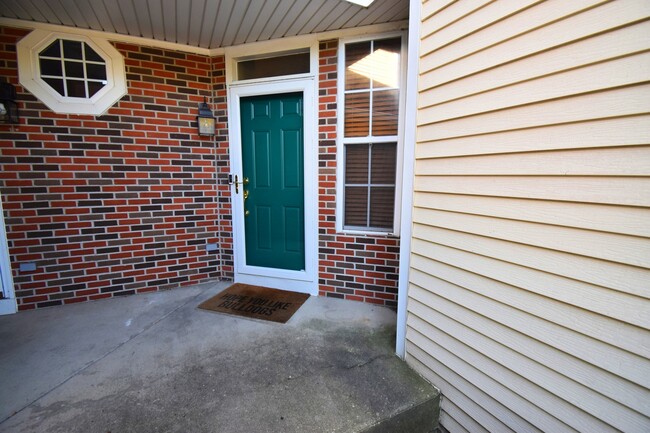 5618 Elizabeth Pl in Rolling Meadows, IL - Building Photo - Building Photo