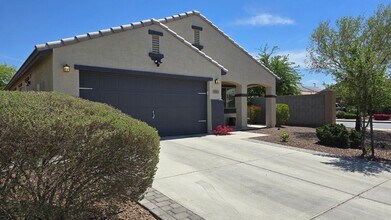 3913 S 185th Ln in Goodyear, AZ - Building Photo - Building Photo
