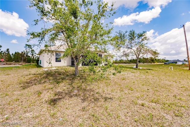 property at 912 Durden Pkwy