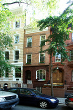 47 W 94th St in New York, NY - Building Photo - Building Photo