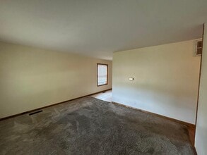 115 Phelps Rd in Columbus, OH - Building Photo - Building Photo