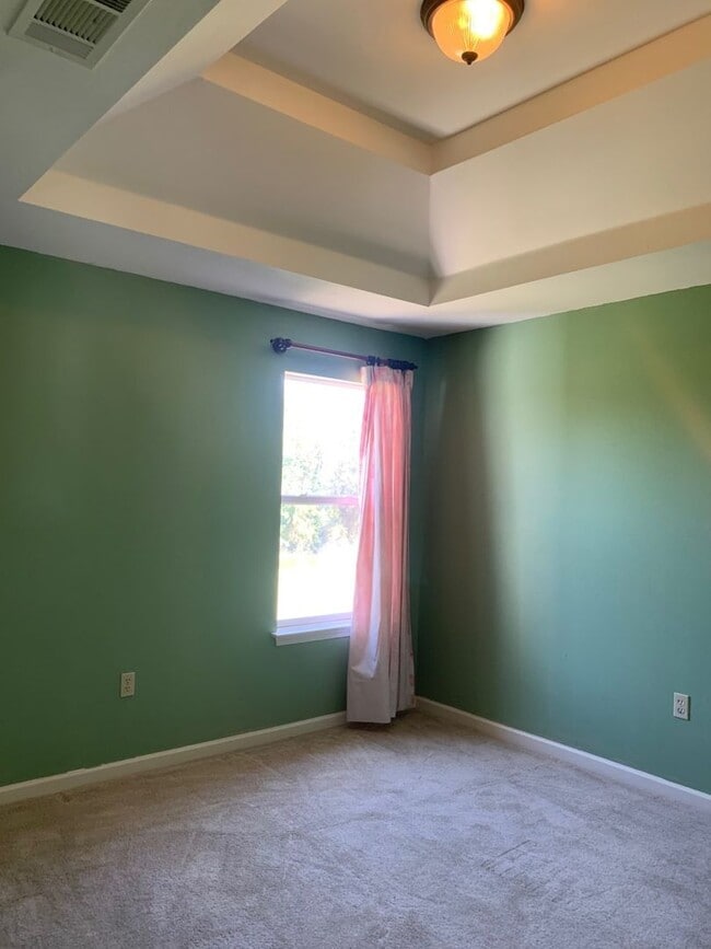 14203 Cloverhill Blvd in Baton Rouge, LA - Building Photo - Building Photo