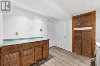 2768 Bucklepost Crescent in Mississauga, ON - Building Photo - Building Photo