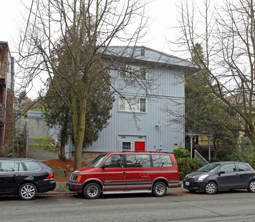 Fremont View I in Seattle, WA - Building Photo