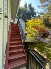 9741 Woodlawn Ave N, Unit A in Seattle, WA - Building Photo - Building Photo