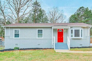 338 Capps Hill Mine Rd, Unit 103 in Charlotte, NC - Building Photo