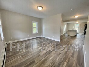 253 Yantic St in Norwich, CT - Building Photo - Building Photo
