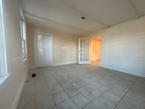 207 Market St, Unit 1st Floor 1 Bedroom Apt in Halifax, PA - Building Photo - Building Photo
