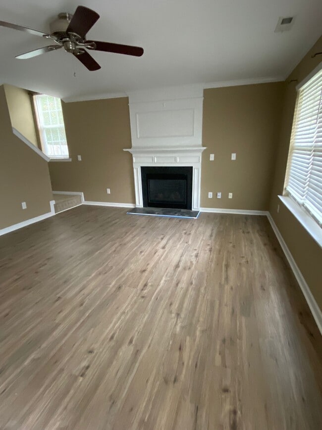 381 Indian Branch Dr in Morrisville, NC - Building Photo - Building Photo