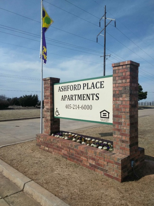 Ashford Place Apartments photo'